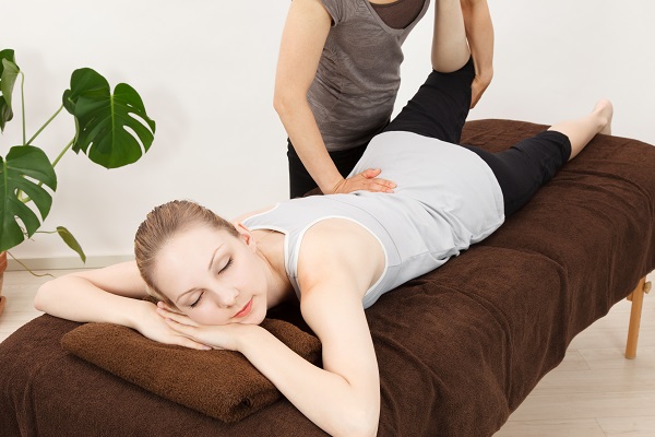 Sciatica Pain Relief With Massage And Chiropractic Treatment